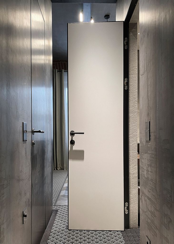 Apartment on Patriarch Ponds